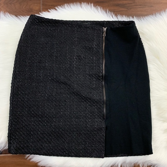 Ann Taylor Dresses & Skirts - Ann Taylor Black Front Zipper Tweed Pencil Skirt